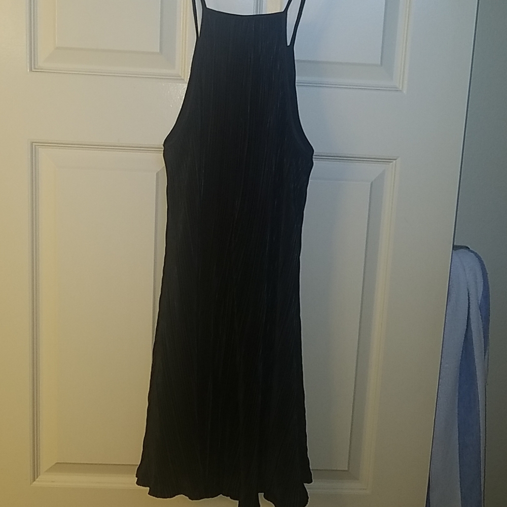 Brand new black dress - Picture 6 of 8